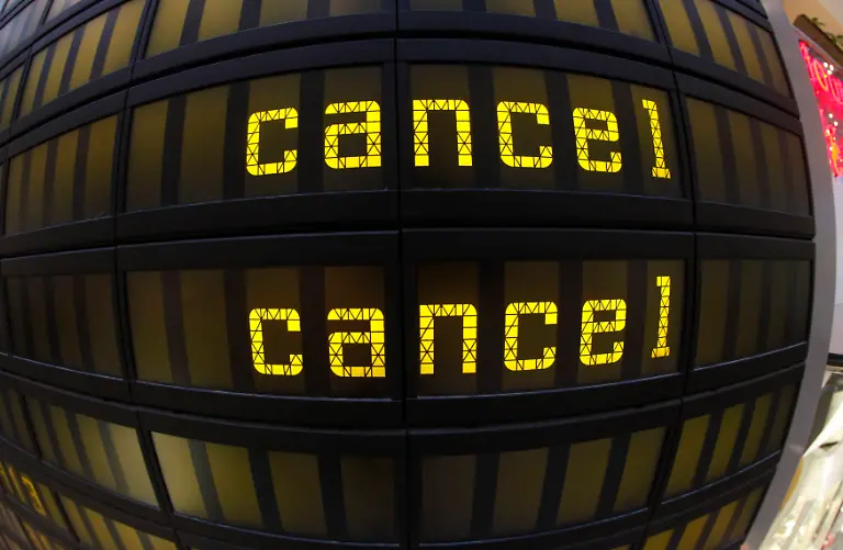 FAB01-LUFTHANSA-STRIKE-0222-11-JPG6338626535063653524