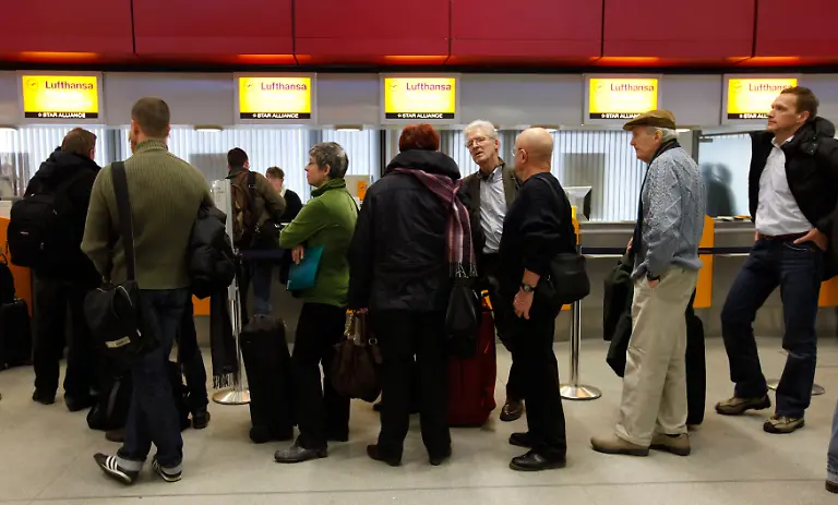 FAB10-LUFTHANSA-STRIKE-0222-11-JPG8423696867483492692