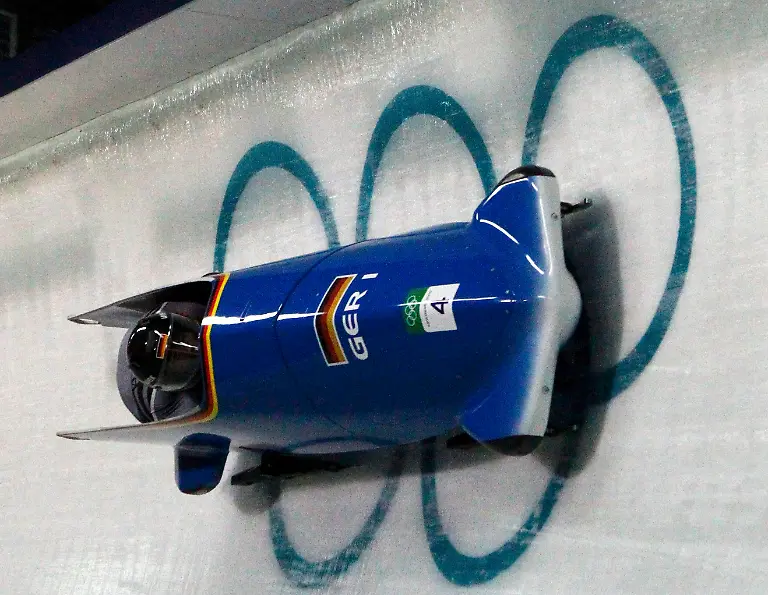 OLY354-OLYMPICS-BOBSLEIGH-0222-11-JPG288403182887098033