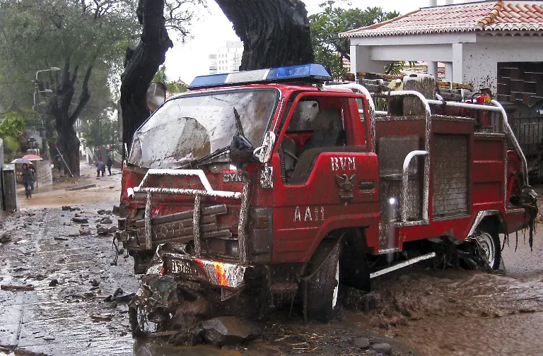 2pdw0239-jpg6605473883987498107