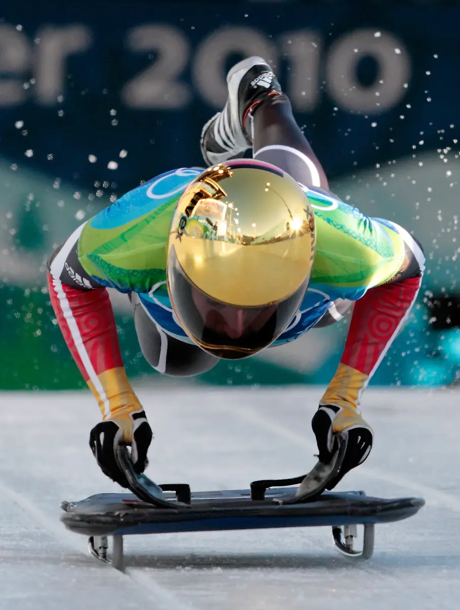 Vancouver-Olympics-Skeleton-OLYBO129-jpg2867891132616656527