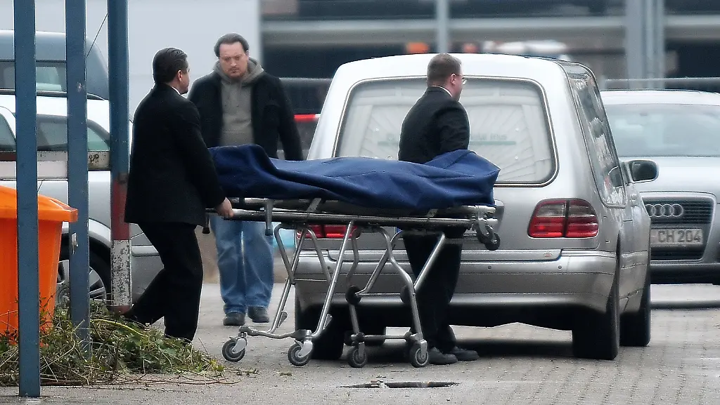 2pce4120-jpg6066368282523613251