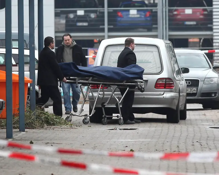 ROR03-GERMANY-ATTACK-0218-11-JPG2662273829004349475