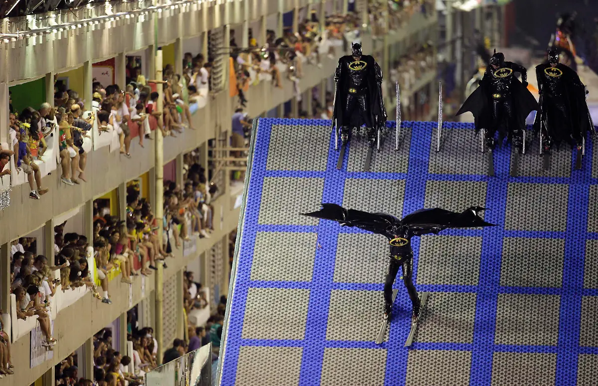 RJO207-BRAZIL-CARNIVAL-0217-11-JPG7487689567053437374