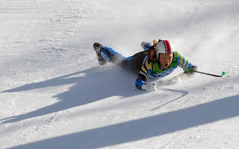 OLY337-OLYMPICS-ALPINE-SKIING-DOWNHILL-0217-11-JPG3490188126539369408
