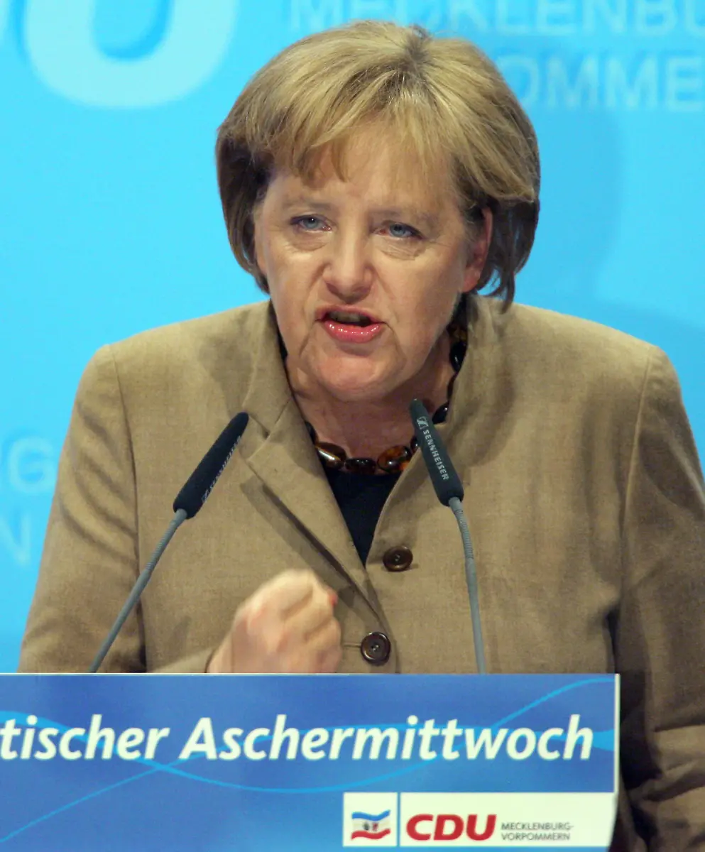 2pbv0251-jpg3439897556300952613