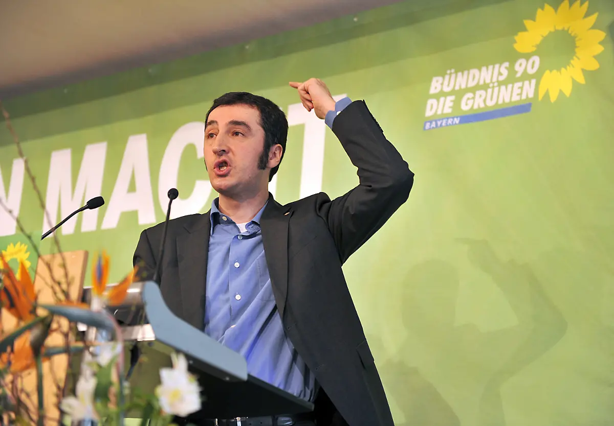 2pbq5933-jpg1860133128480885522