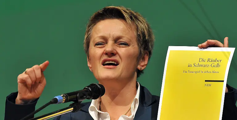 2pbq0146-jpg6909956481827889577