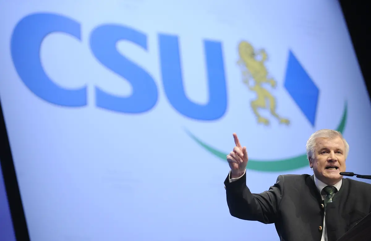 DEU-Aschermittwoch-CSU-Seehofer-MPAS114-jpg1146197501089104022