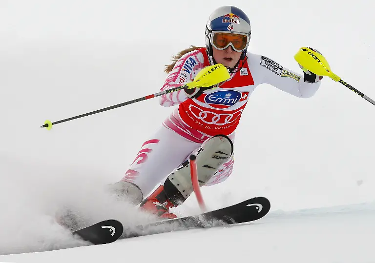Vancouver-Olympics-Alpine-Skiing-Vonn-Injury-OLY1010-jpg2085586407287495770