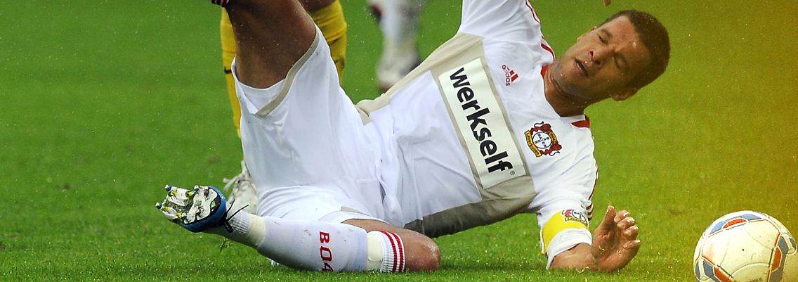 Ein unschöner Abschied droht: Michael Ballack, immer noch bei Bayer Leverkusen.