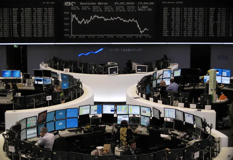 BER600-MARKETS-EUROPE-STOCKS-0215-11-JPG5441972330923084855