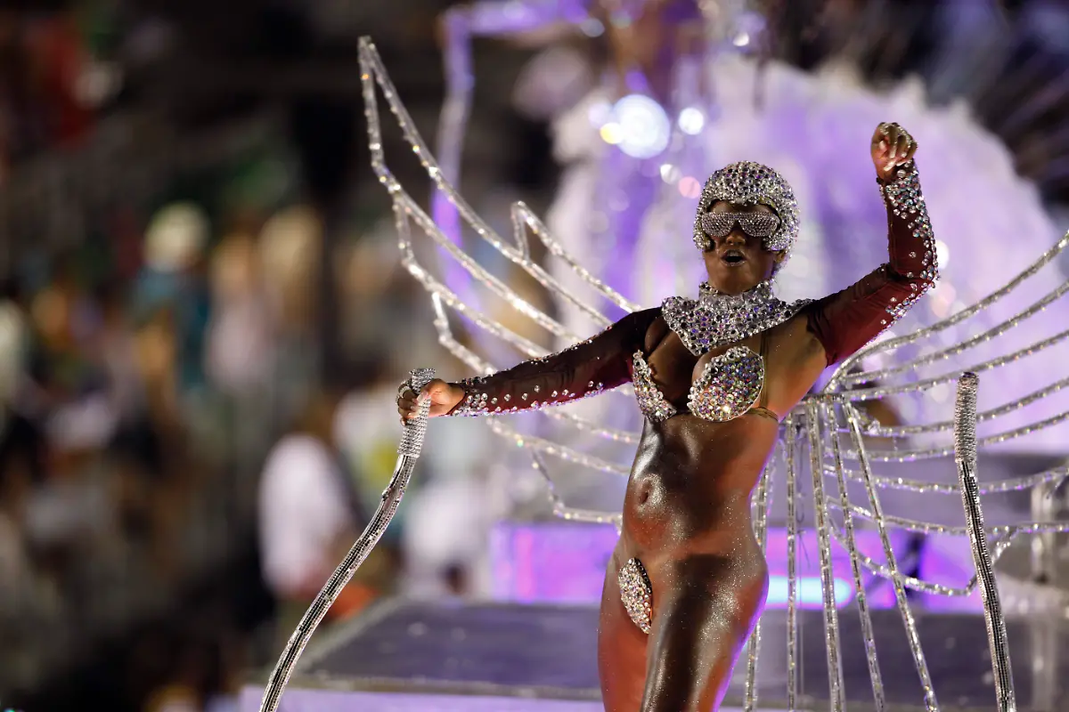 Brazil-Carnival-RIO195-jpg3673818871150673308