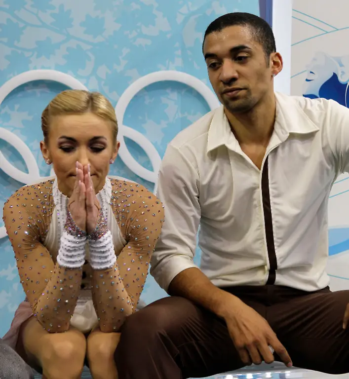 Vancouver-Olympics-Figure-Skating-OLYFS316-jpg2128451744138089919