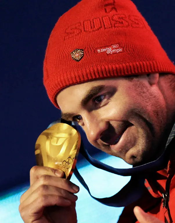 Vancouver-Olympics-Medals-OLYBI130-jpg8309943773359345527
