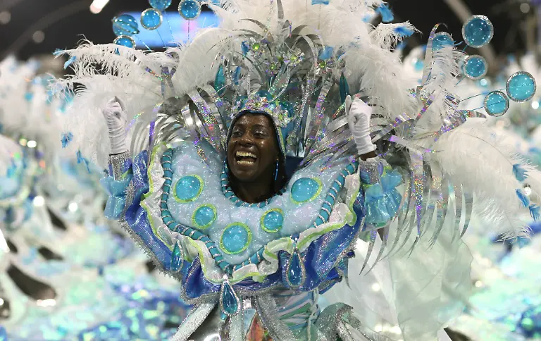 Brazil-Carnival-XAP111-jpg2596621256982059035