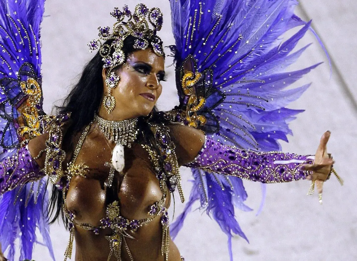 2paw0941-jpg5855213952387308511