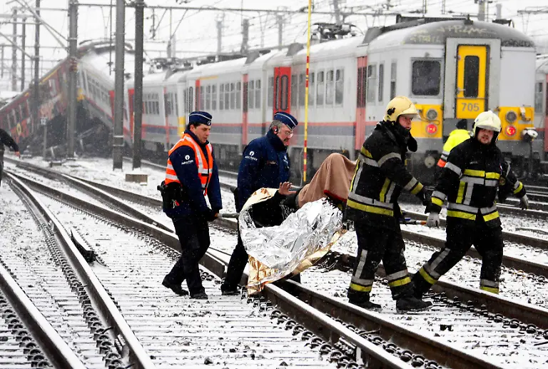 THR05-BELGIUM-CRASH-0215-11-JPG9112985006835679823