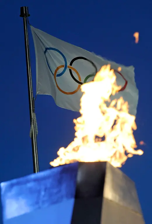 Vancouver-Olympics-Medals-OLYAL146-jpg4411913369499009225
