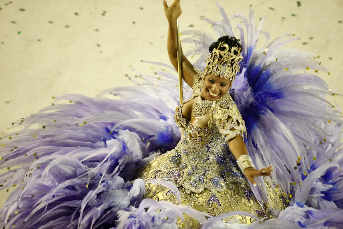 CORRECTION-Brazil-Carnival-RIO159-jpg4431637101042772517