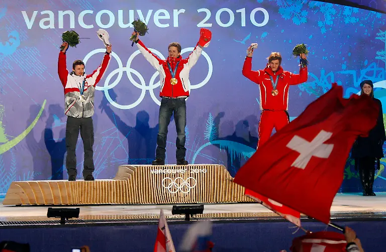 1266138058104-Vancouver-Olympics-Medals-OLYAL155-jpg3104634726240495677