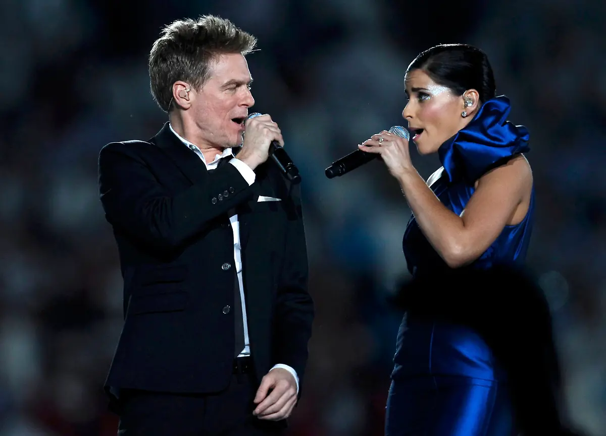 OLYRC76-OLYMPICS-OPENING-0213-11-JPG5864222699534230071