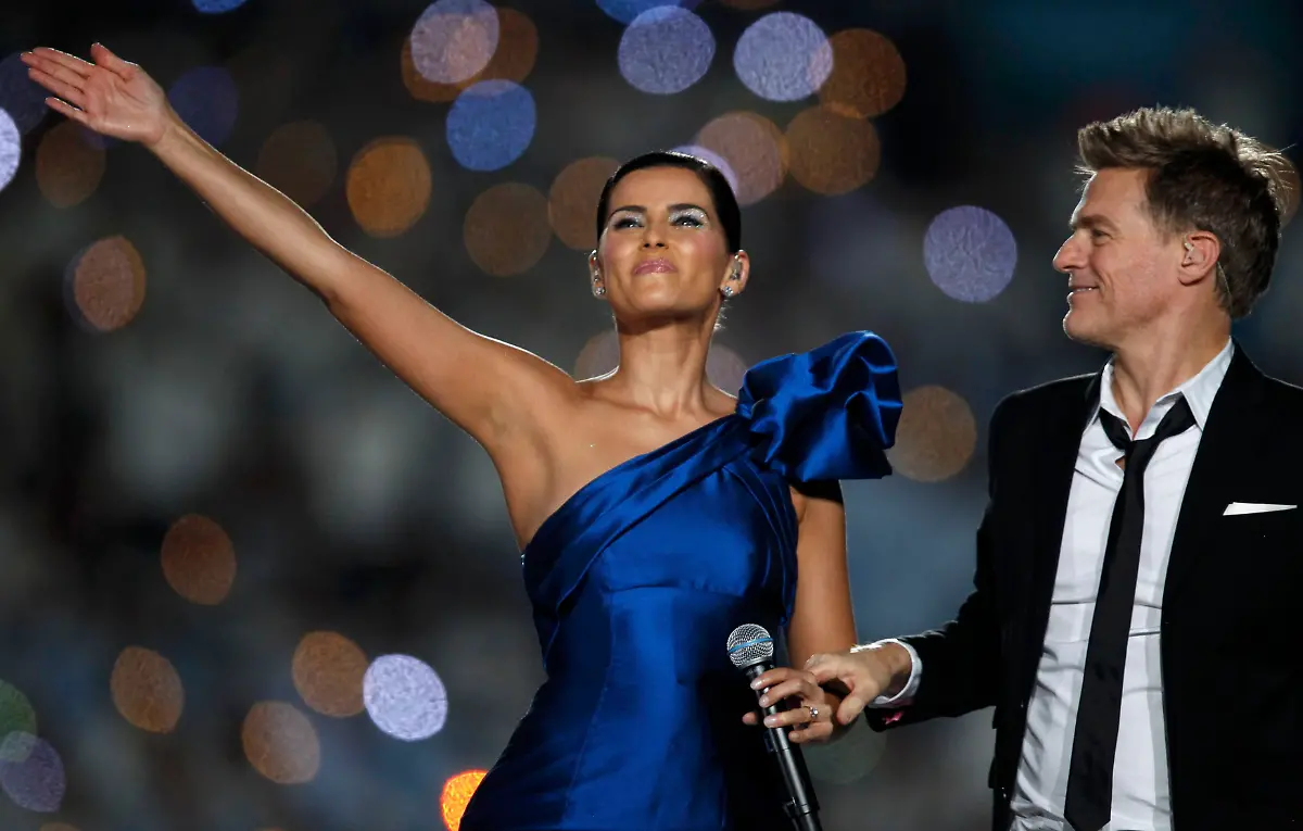 OLYRC77-OLYMPICS-OPENING-0213-11-JPG4830225614204614441