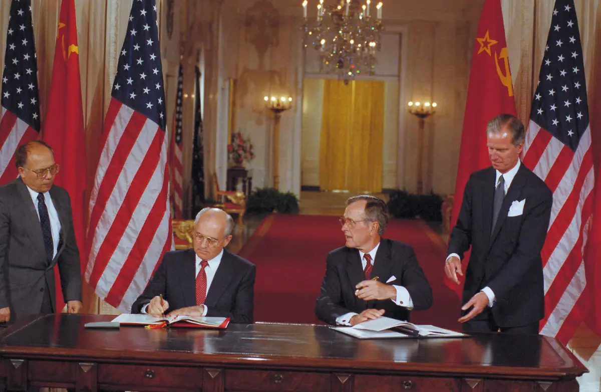 Gorbi-Bush-Unterzeichnung