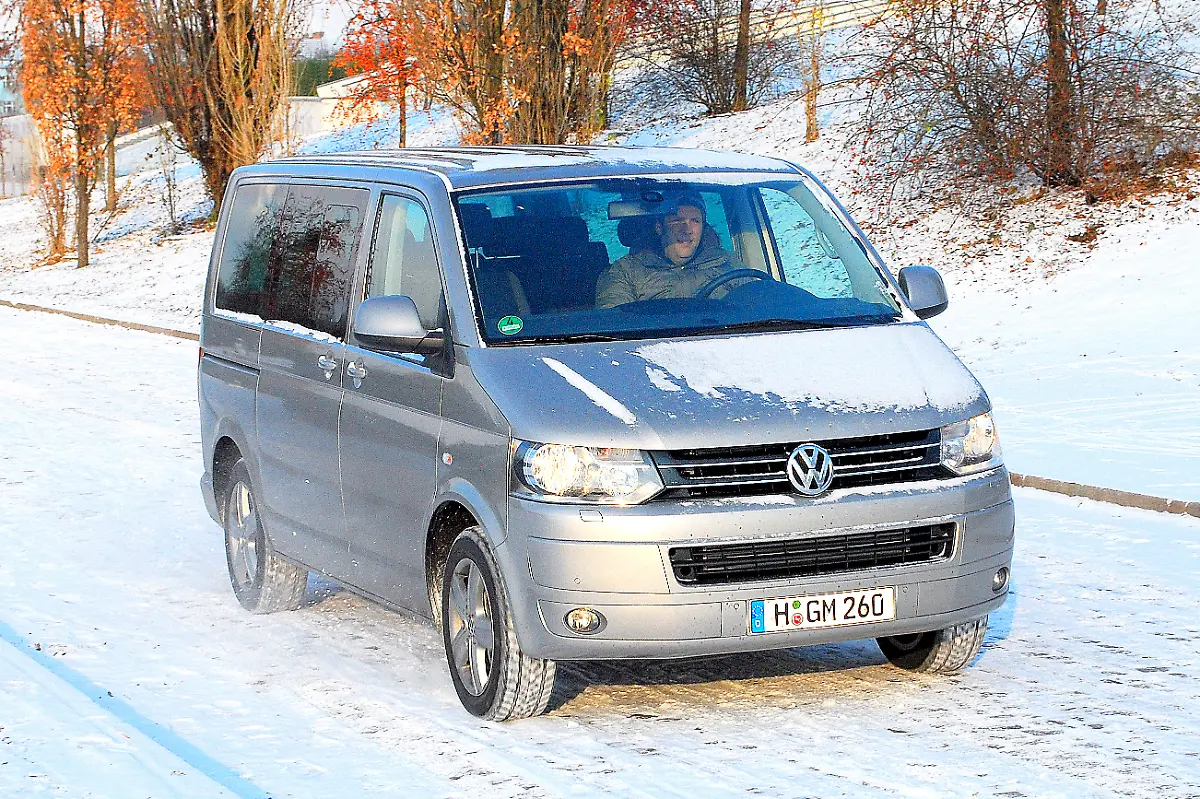 VW-T5-Multivan-2009-12-21-10-26-01