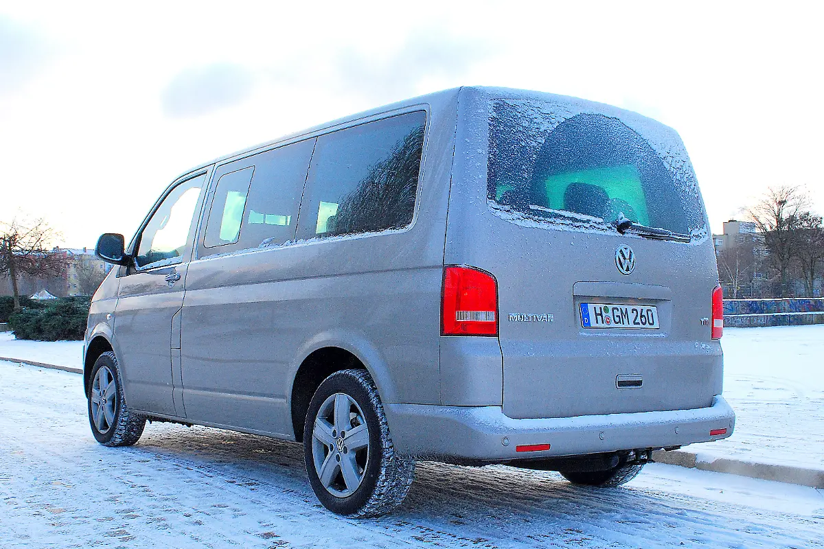 VW-T5-Multivan-2009-12-21-10-25-54