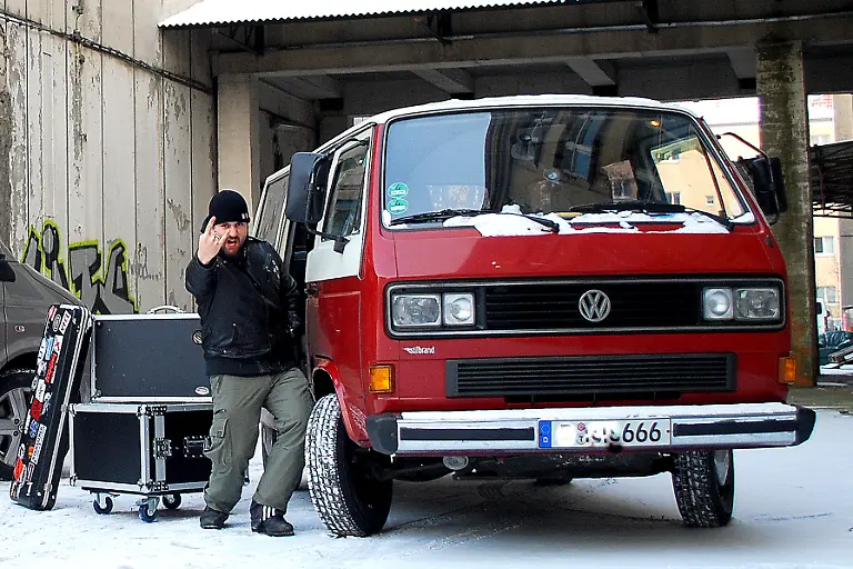 VW-T5-Multivan-2009-12-21-10-12-53