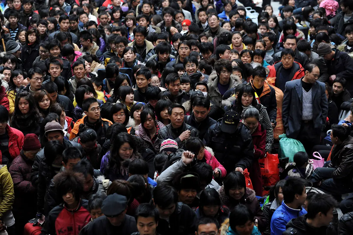 China-Spring-Festival-Travel-XAY809-jpg2997636760719916899