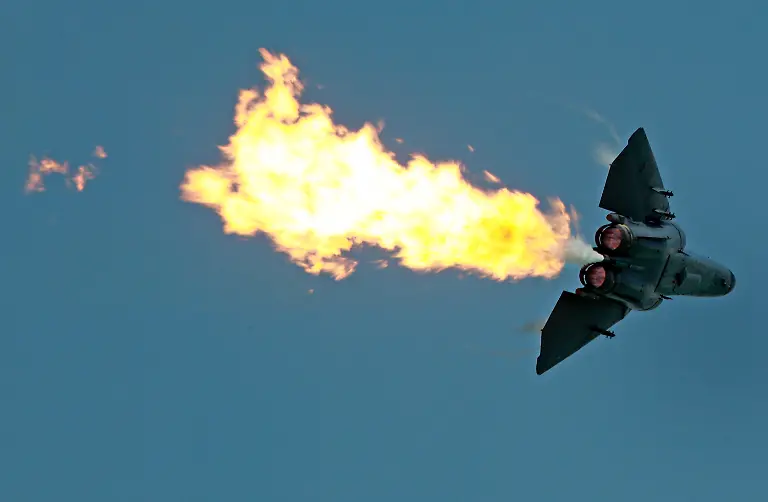 Singapore-Airshow-SIN102-jpg6544804453463804582