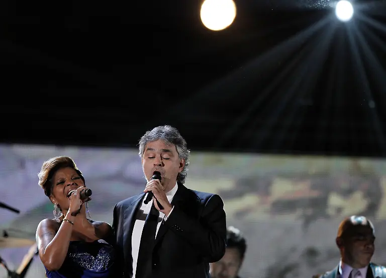 Grammy-Awards-Show-CADC264-jpg5809277366570886253