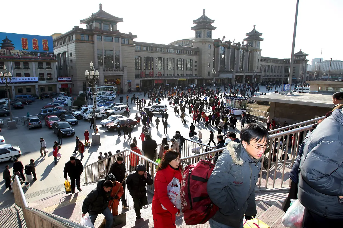 China-neujahr-bahnhof-vorplatz