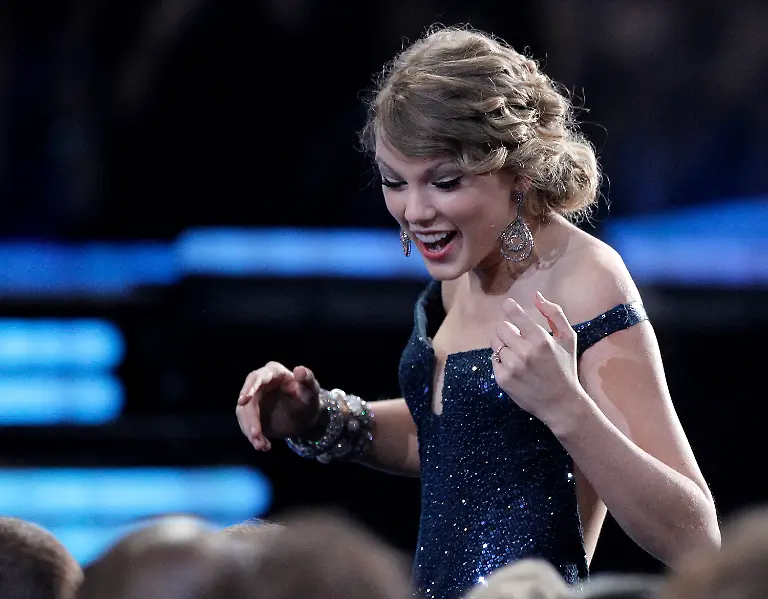 Grammy-Awards-Show-CADC339-jpg5364724621224298818