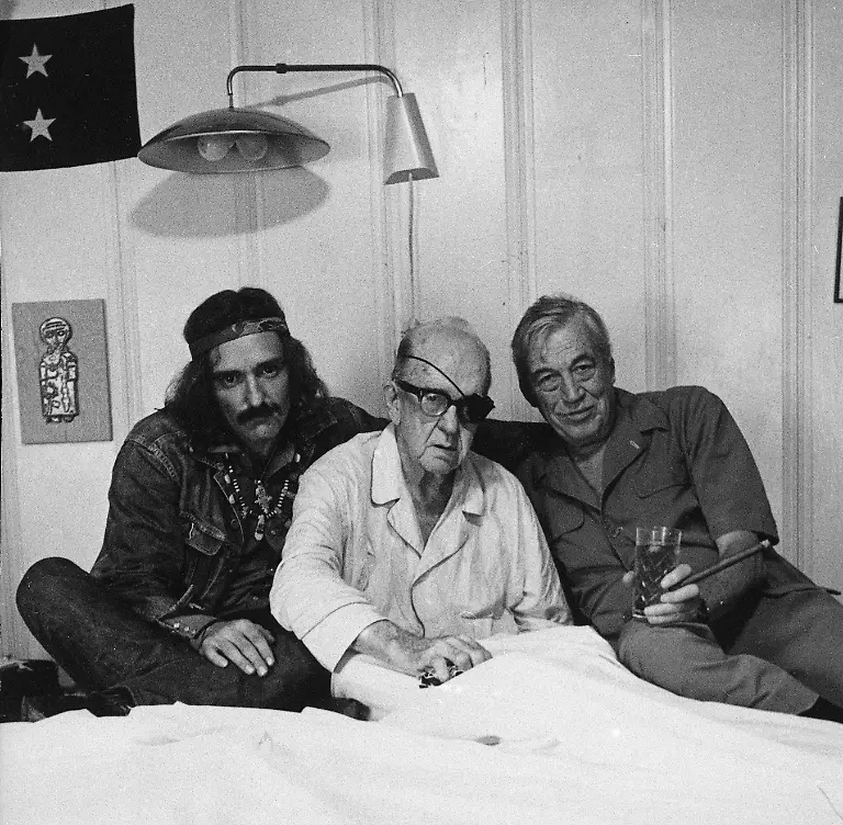 AP710917079