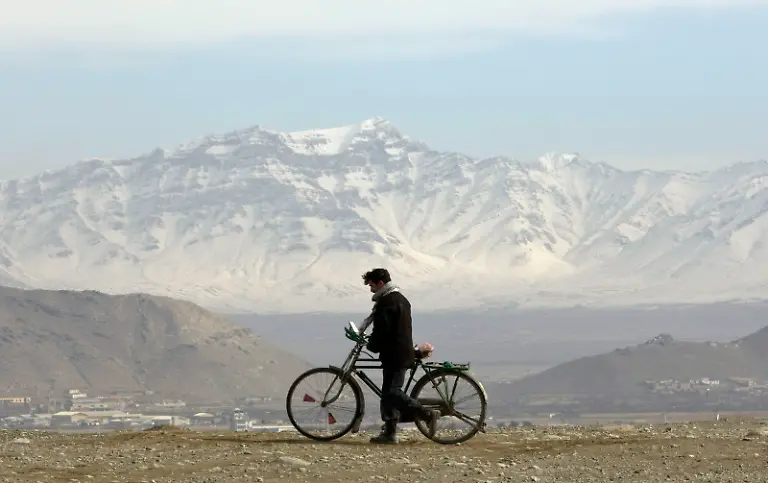 BAZ101-AFGHANISTAN-0129-11-JPG411424556616624986