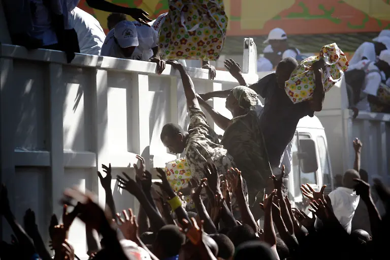 PAP09-QUAKE-HAITI-0128-1A-JPG2136352727357856741