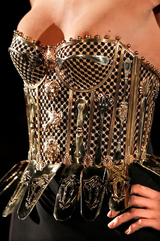 CHP02-FASHION-FRANCE-0127-11-JPG4355390427191303005