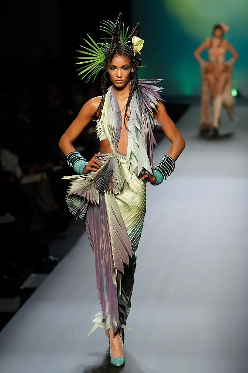 BTE18-FASHION-FRANCE-0127-11-JPG6824288671340456428