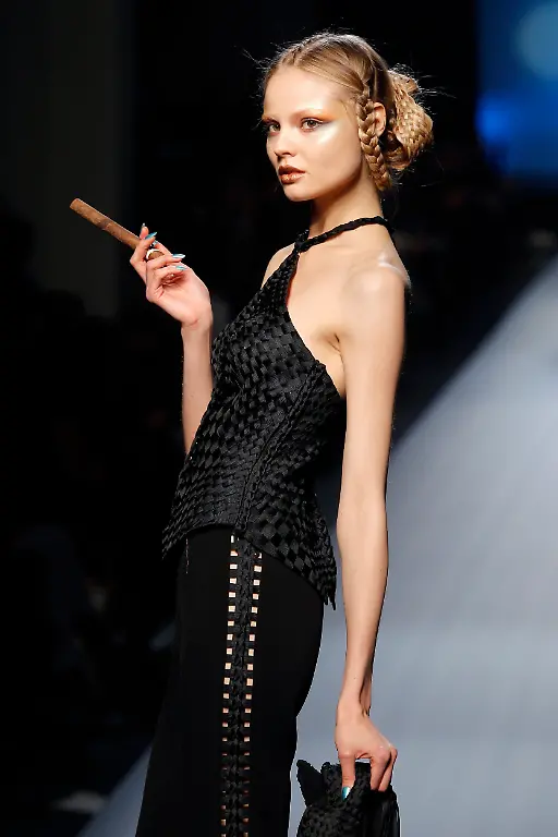 BTE08-FASHION-FRANCE-0127-11-JPG2808314572091588130
