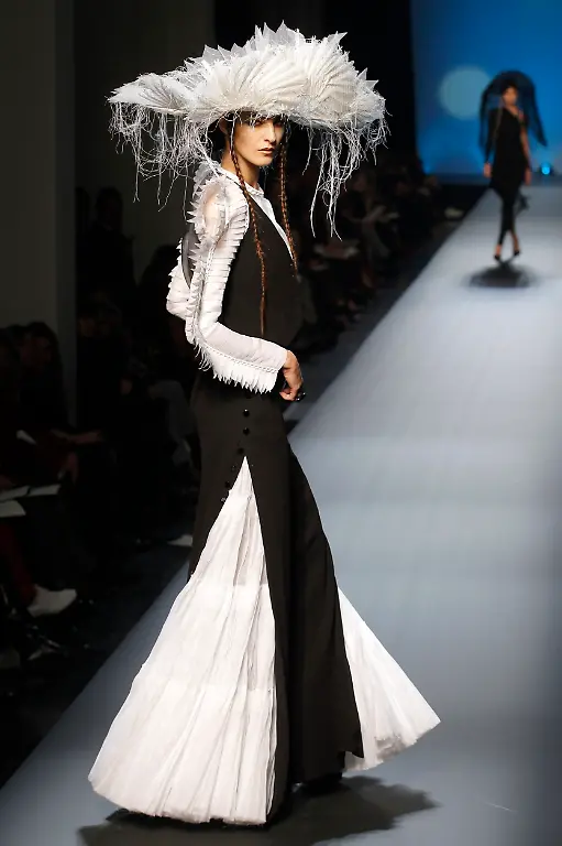 BTE10-FASHION-FRANCE-0127-11-JPG7093912147096187225
