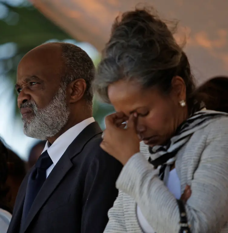 Haiti-Earthquake-FLMIH101-jpg5515425097078879753