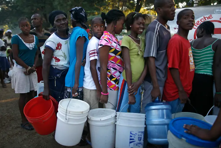 Haiti-Earthquake-XGB106-jpg5372355581238144791