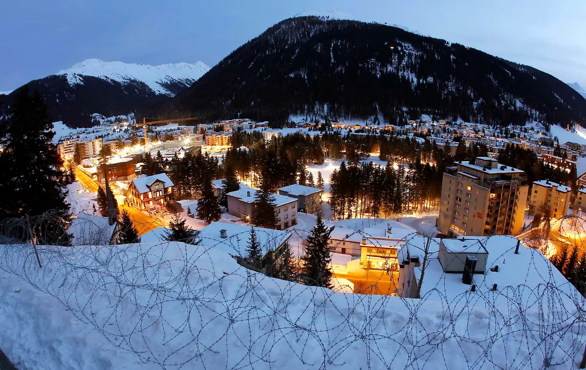 AW401-DAVOS-0127-1A-JPG7419464040258469399