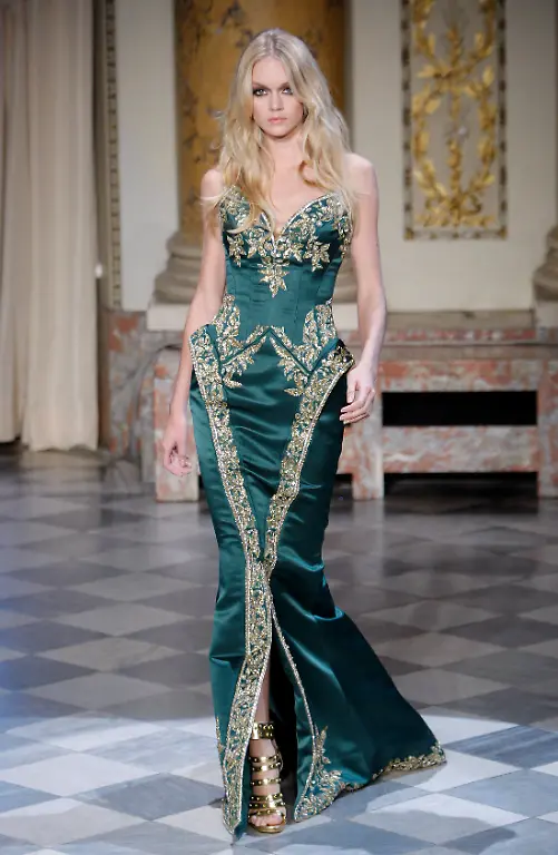 FRANCE-FASHION-XCE103-jpg7331408513277476829