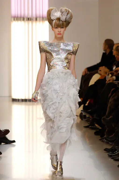 BTE23-FASHION-FRANCE-0126-11-JPG7551749194077395797