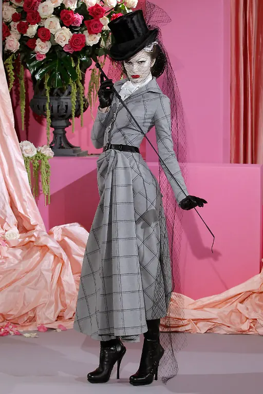BTE38-FASHION-FRANCE-0125-11-JPG5315304860922940659