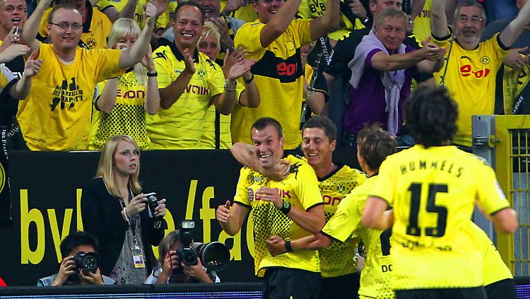 Schwarz-gelber Rausch: Dortmunds Saisonauftakt geriet gegen einen überforderten Hamburger SV meisterhaft.
